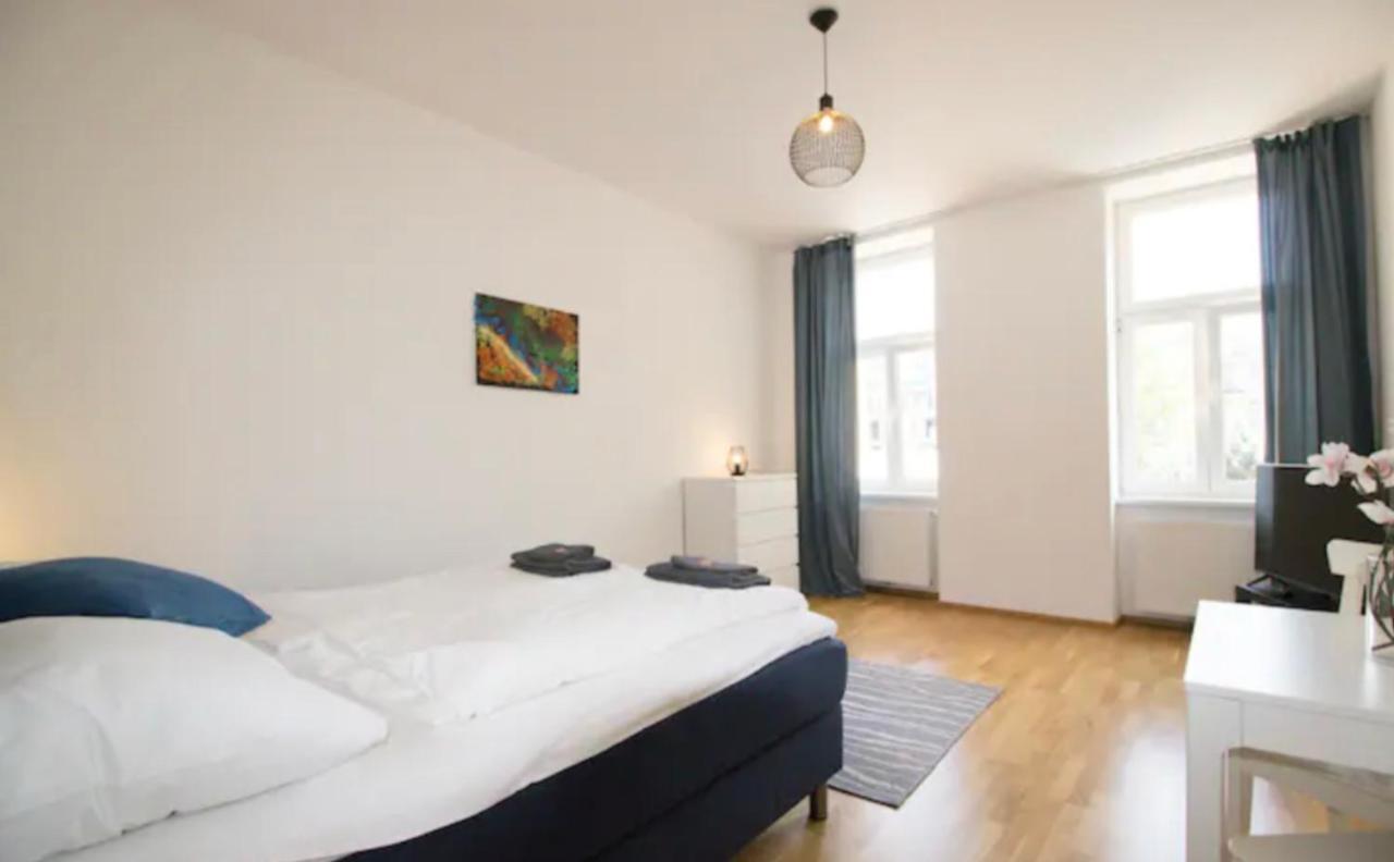 Stadt Naehe L Lf18 Wina Bagian luar foto