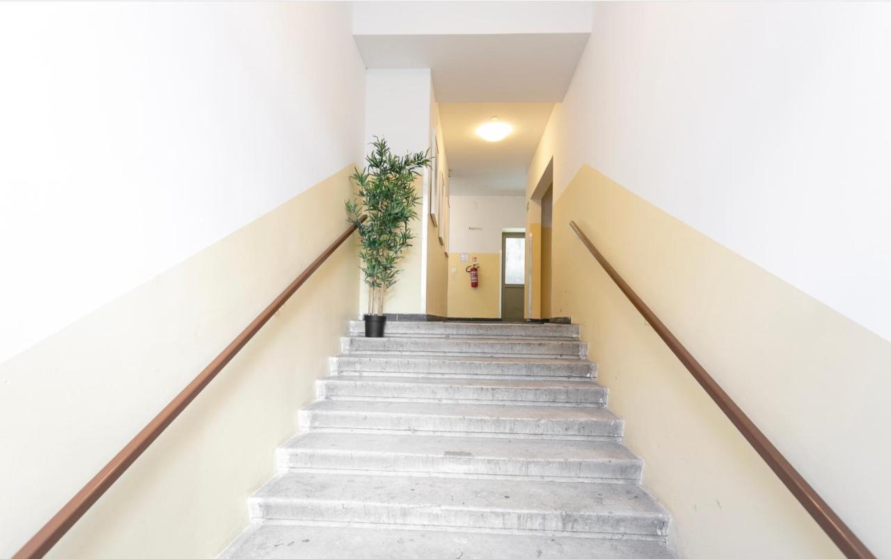 Stadt Naehe L Lf18 Wina Bagian luar foto
